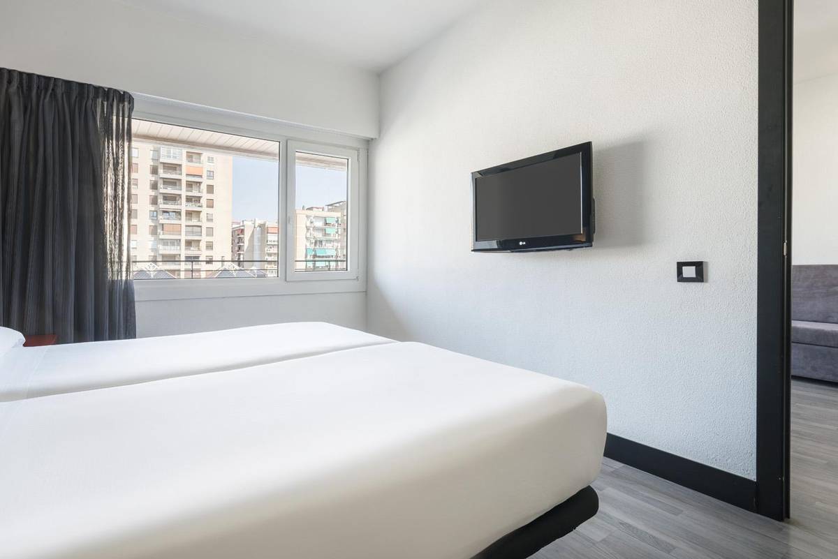 Zimmer superior premium ilunion romareda Hotel ILUNION Romareda Saragossa
